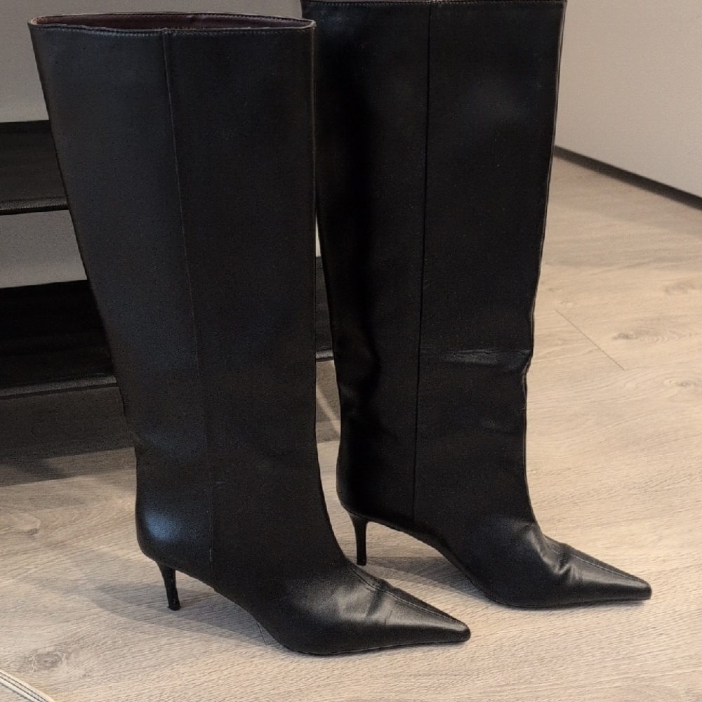 H&M Black Heeled Knee-High Boots